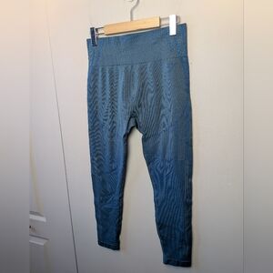 GYMSHARK Geo Seamless Women Legging Blue Color Size ? Large? Activewear